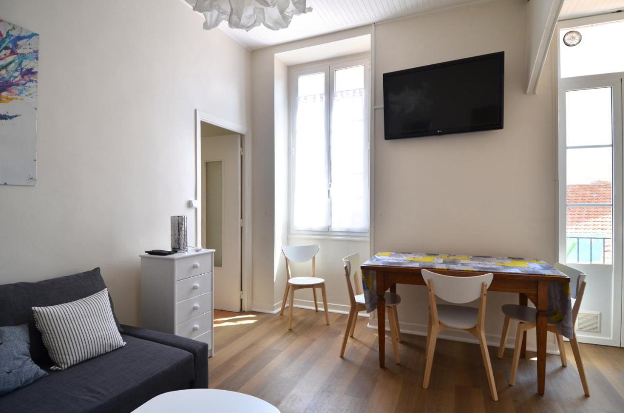 Superbe Appartement 5 Personnes Plein Coeur Centre-Ville Quartier Du Port De Nice Dış mekan fotoğraf