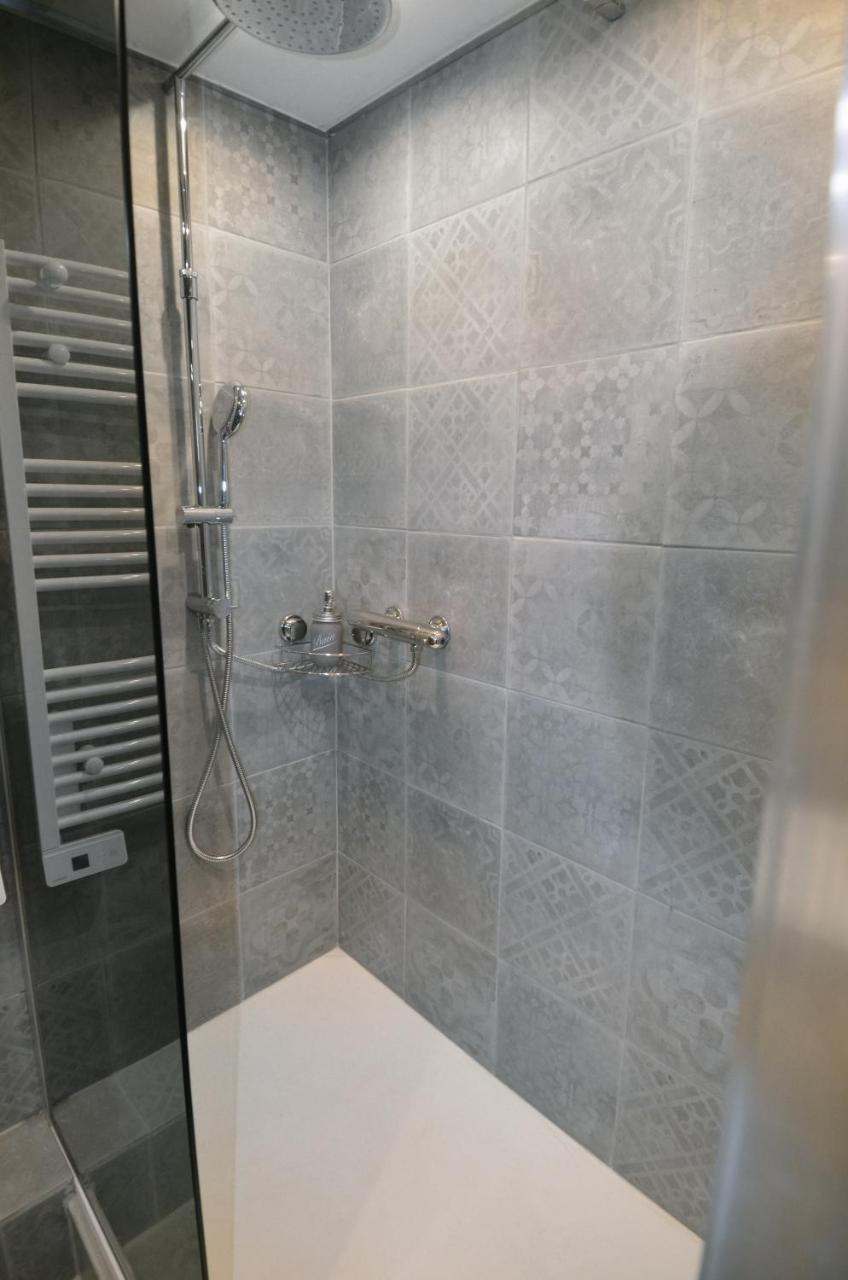 Superbe Appartement 5 Personnes Plein Coeur Centre-Ville Quartier Du Port De Nice Dış mekan fotoğraf